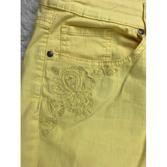 Christopher & Banks Size 16 Womens Capri Jeans Yellow Stretch - Picture 2 of 4